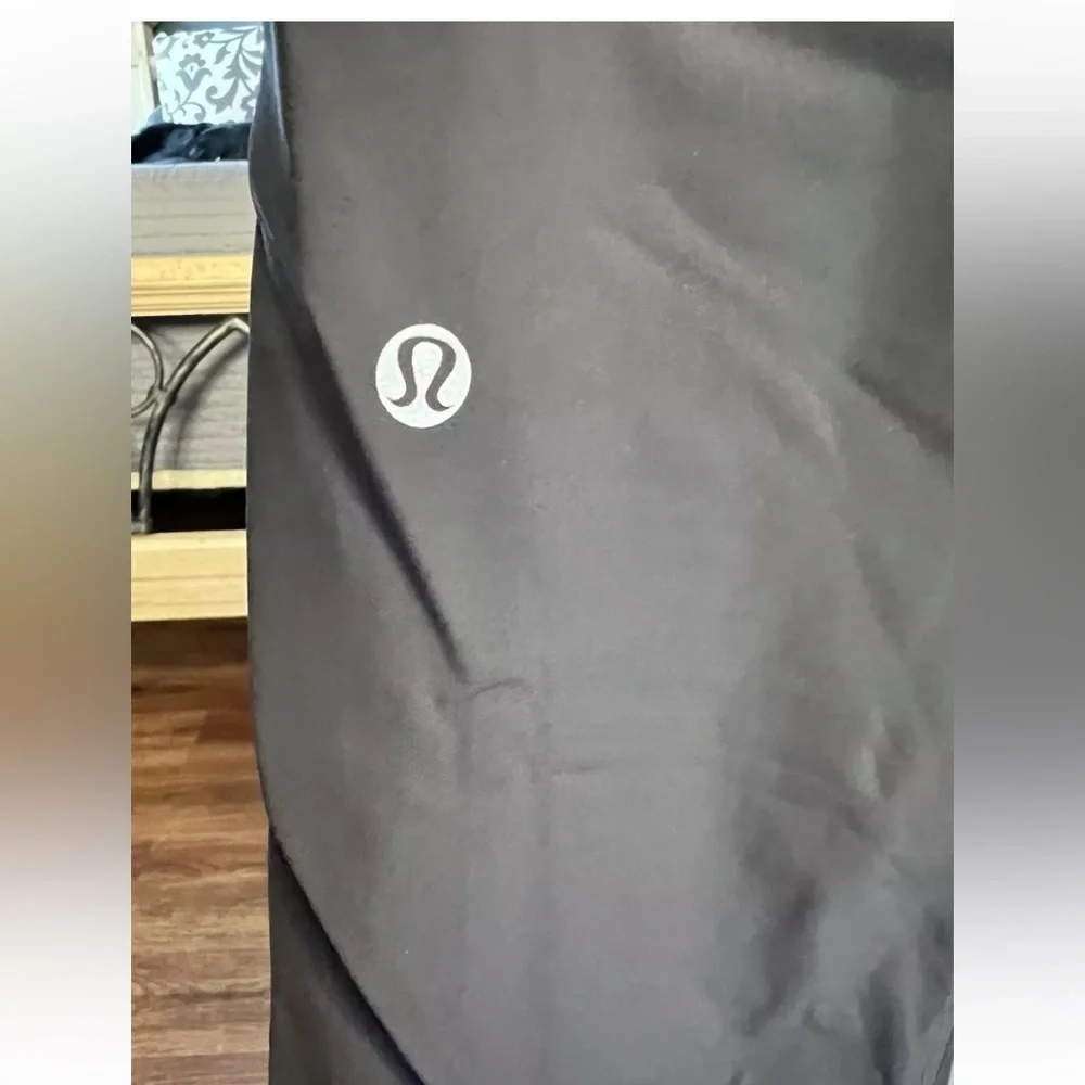 Lululemon Athletica Gray Skinny Pants women size 4